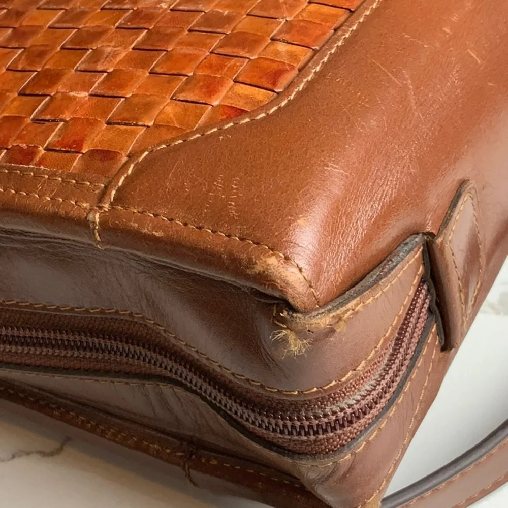 Vintage Franklin Quest 7 Ring Woven Leather Crossbody Planner 11” X 9”